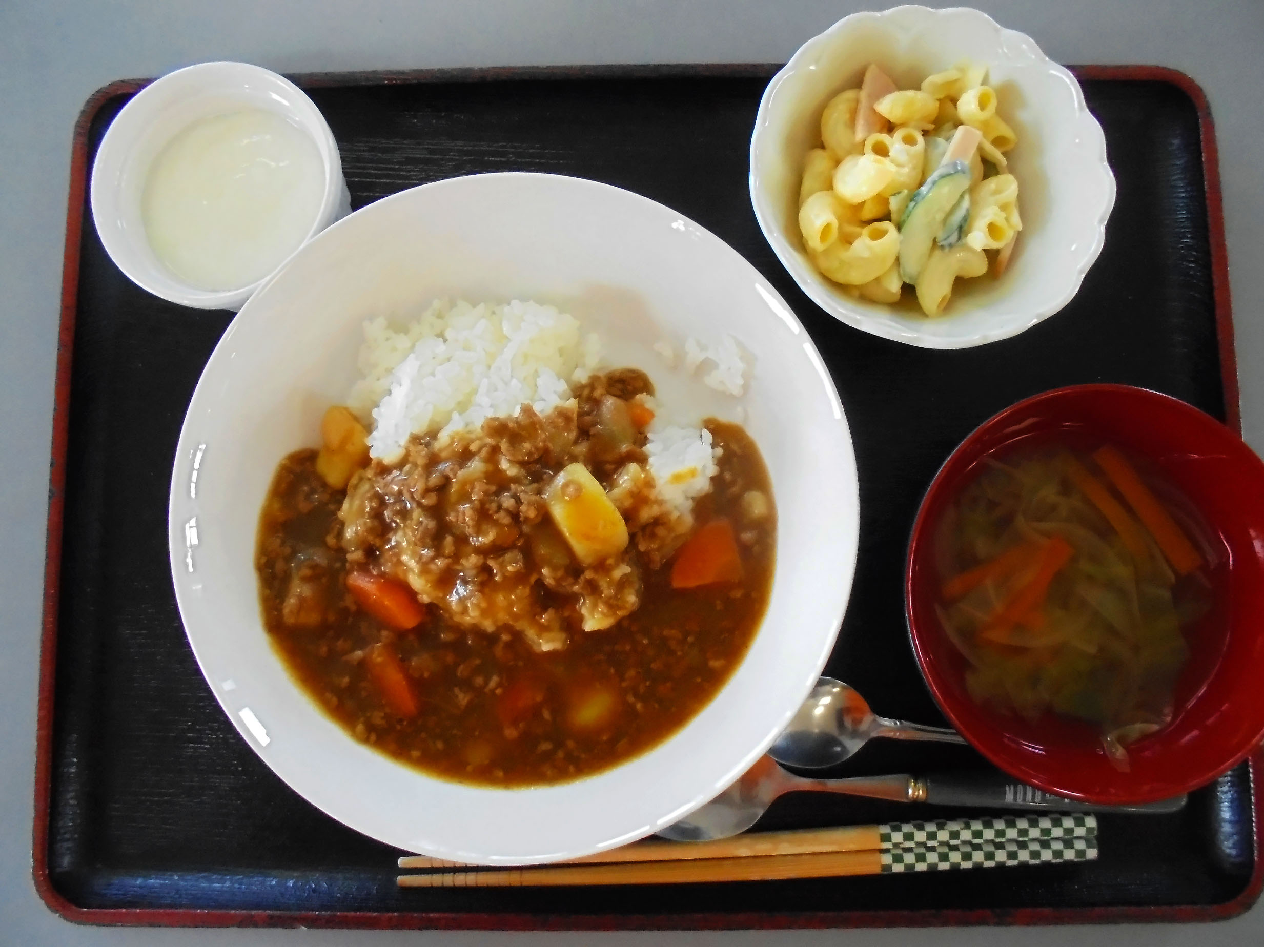 お食事 - 株式会社デルトラウム - 健康道場たんぽぽ